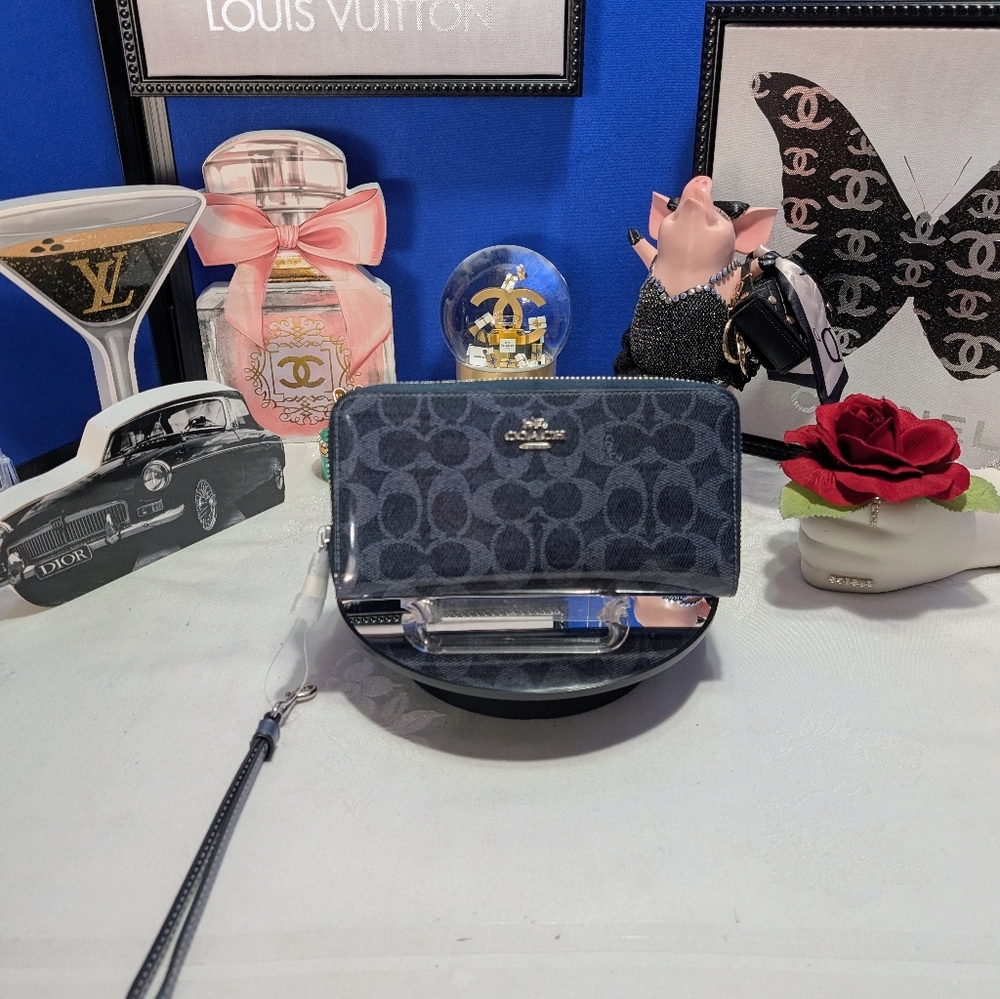 Coach Patent Leather Navy Monogram Wristlet/Wallet